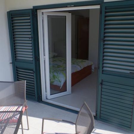 Apartmani Kusic Trpanj Kültér fotó