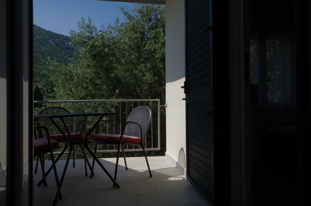 Apartmani Kusic Trpanj Kültér fotó